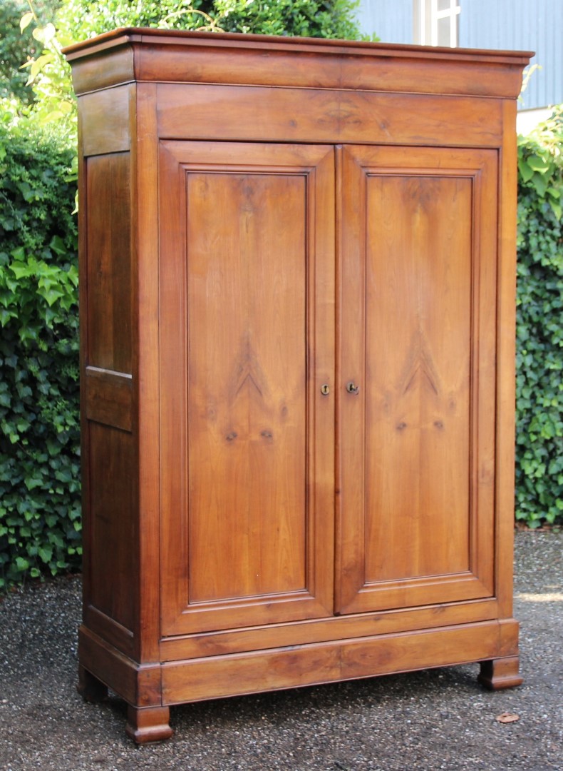 antike-franz-sische-schrank